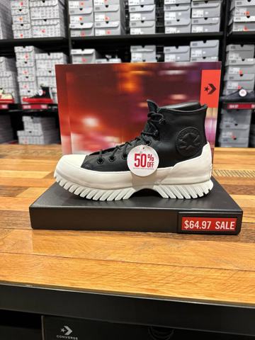 Converse Factory и Clearance Store