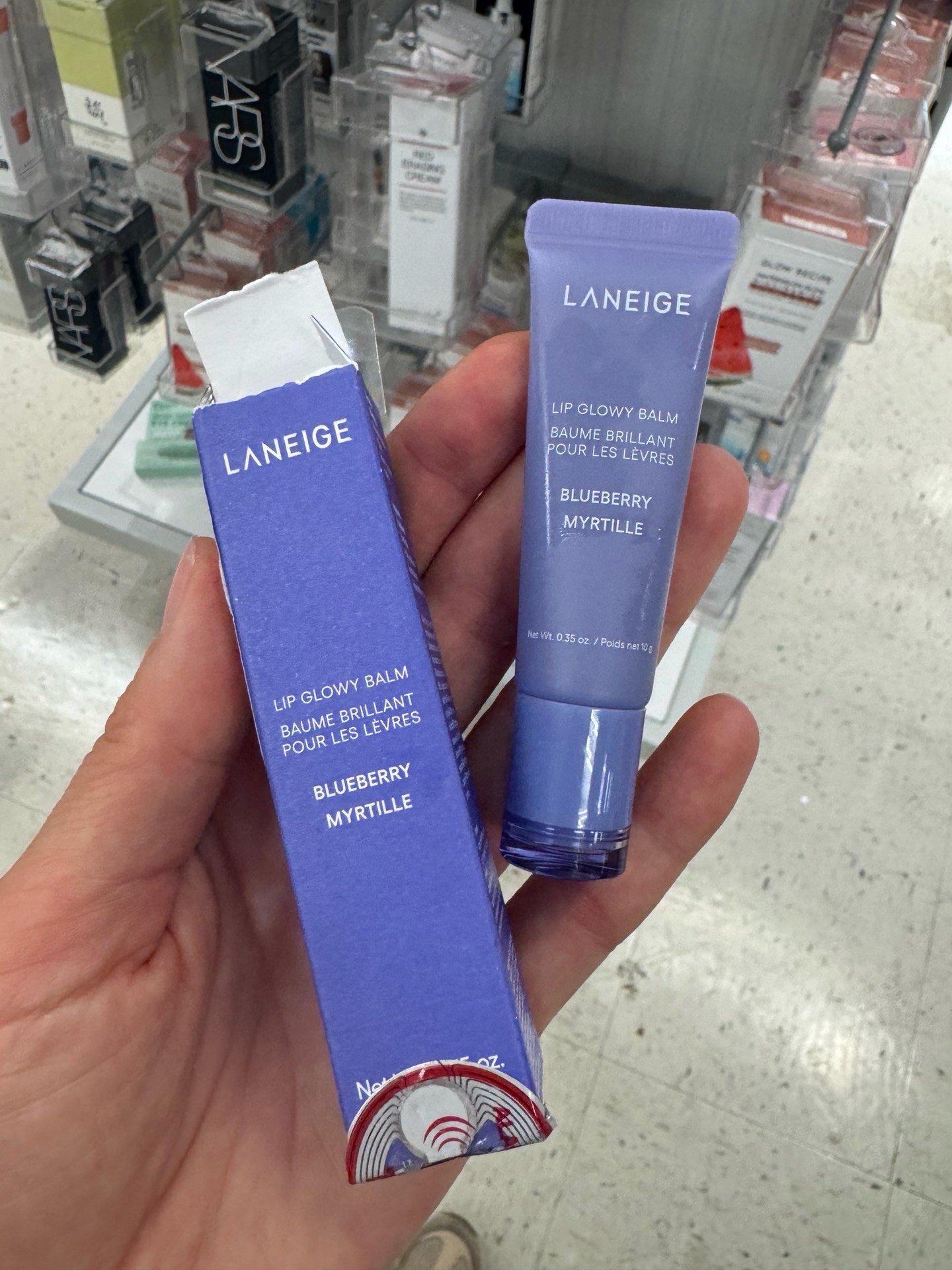 увлажняющий бальзам для губ LANEIGE Lip Glowy Balm со вкусом Blueberry (Черника)
