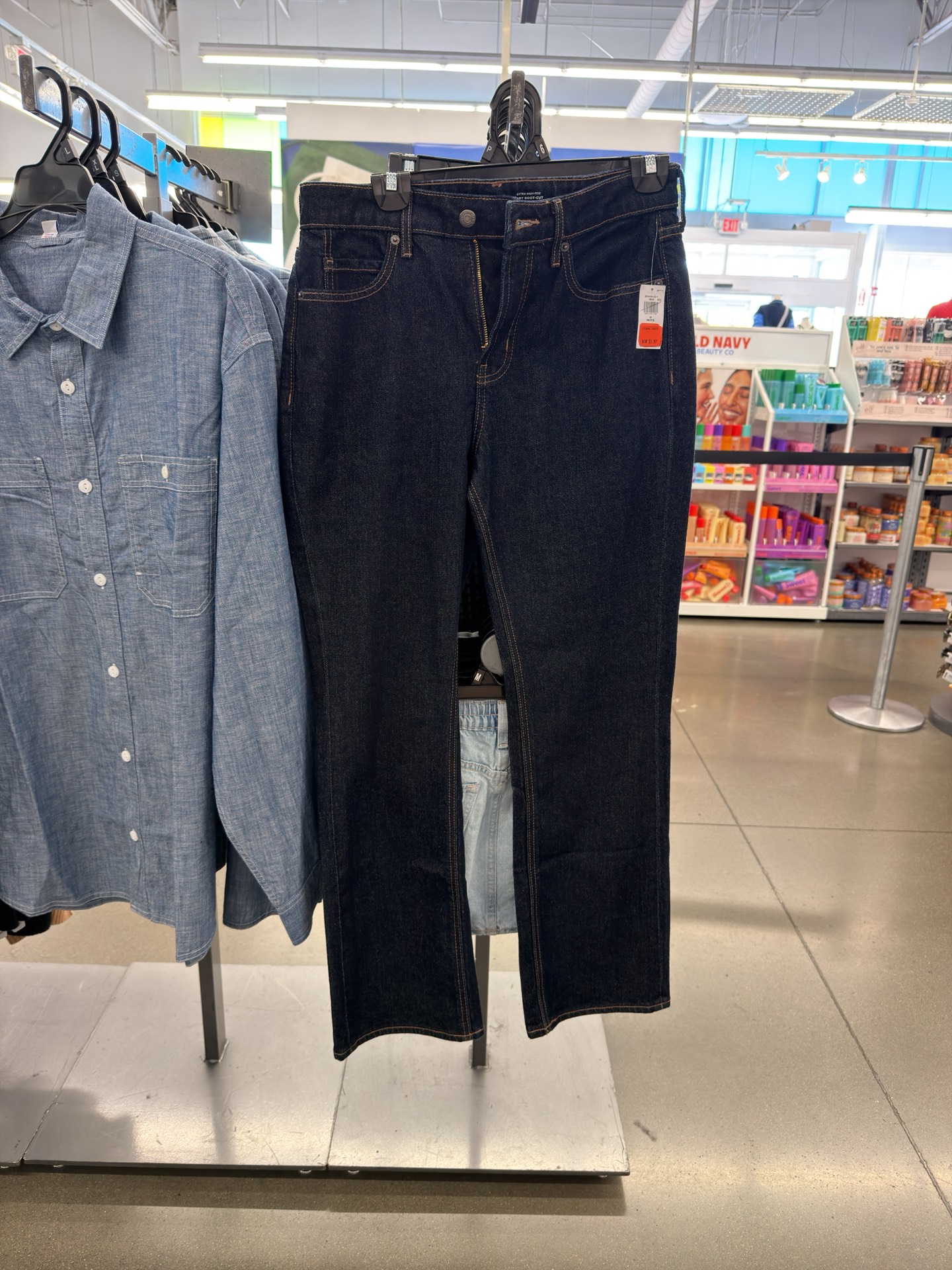 · Old Navy