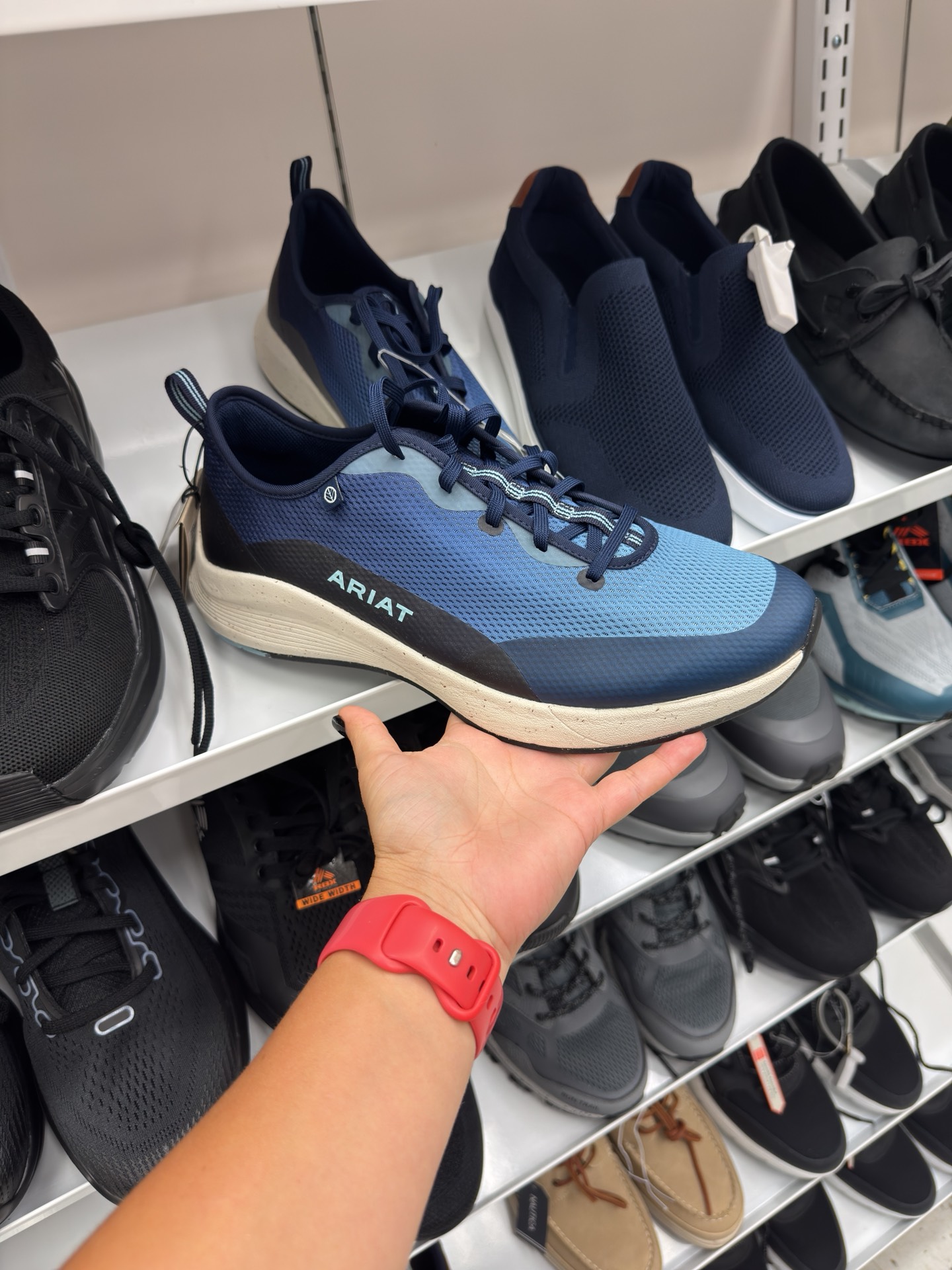 Ariat легкие кроссовки 