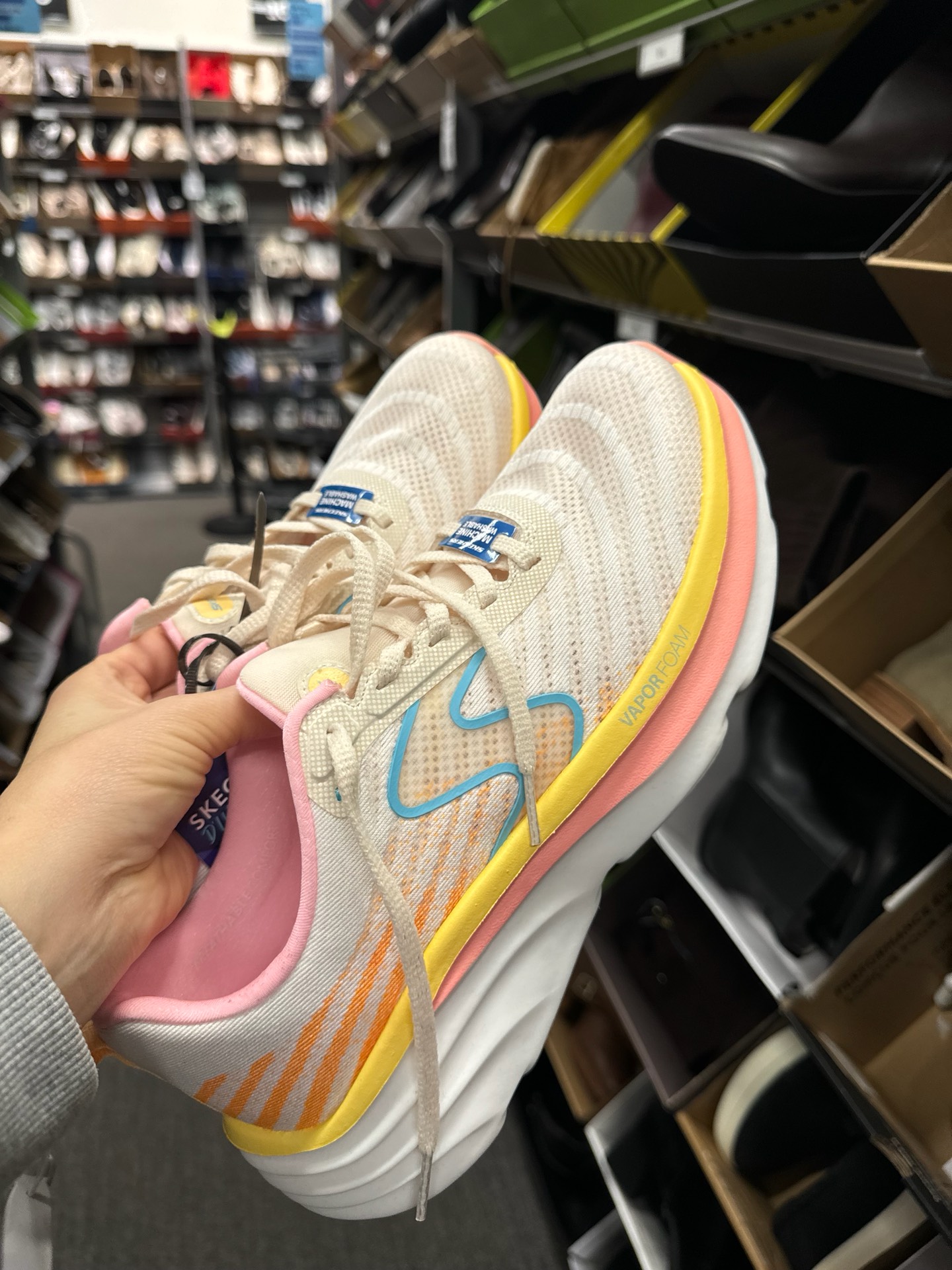 кроссовки Skechers · Nordstrom Rack