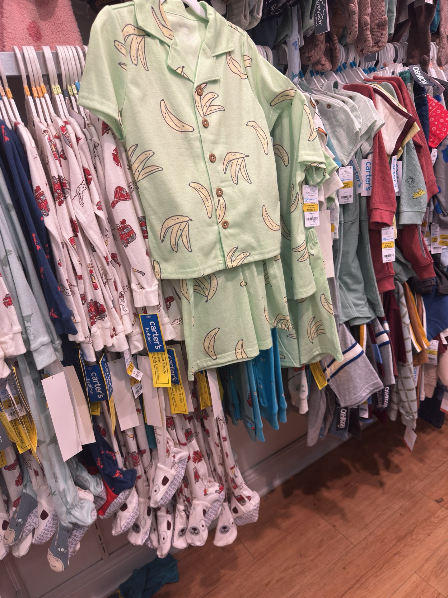 · Carter's / OshKosh