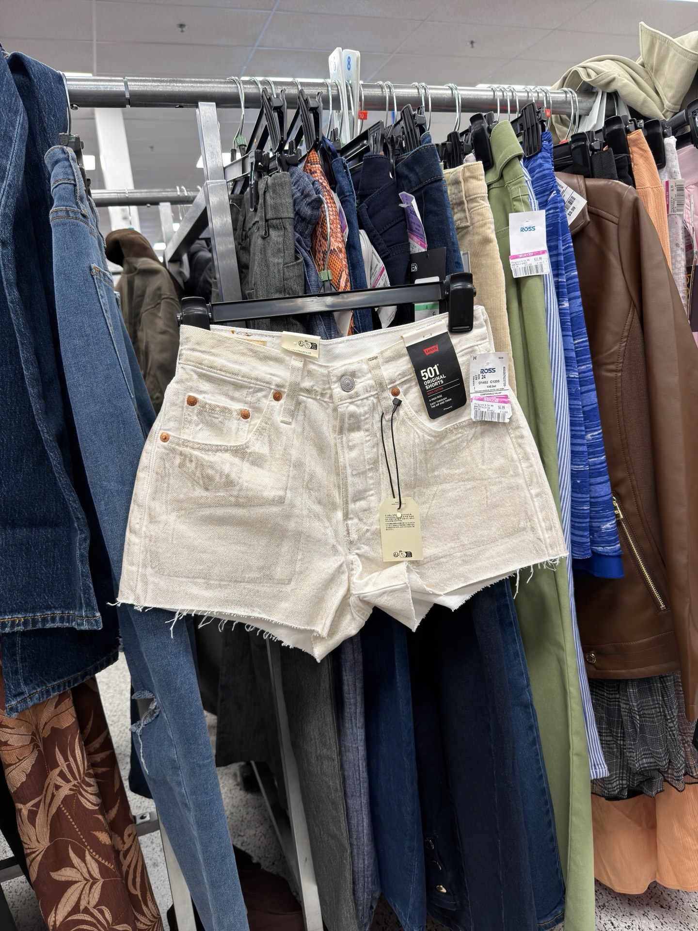 Levi's · Levi’s