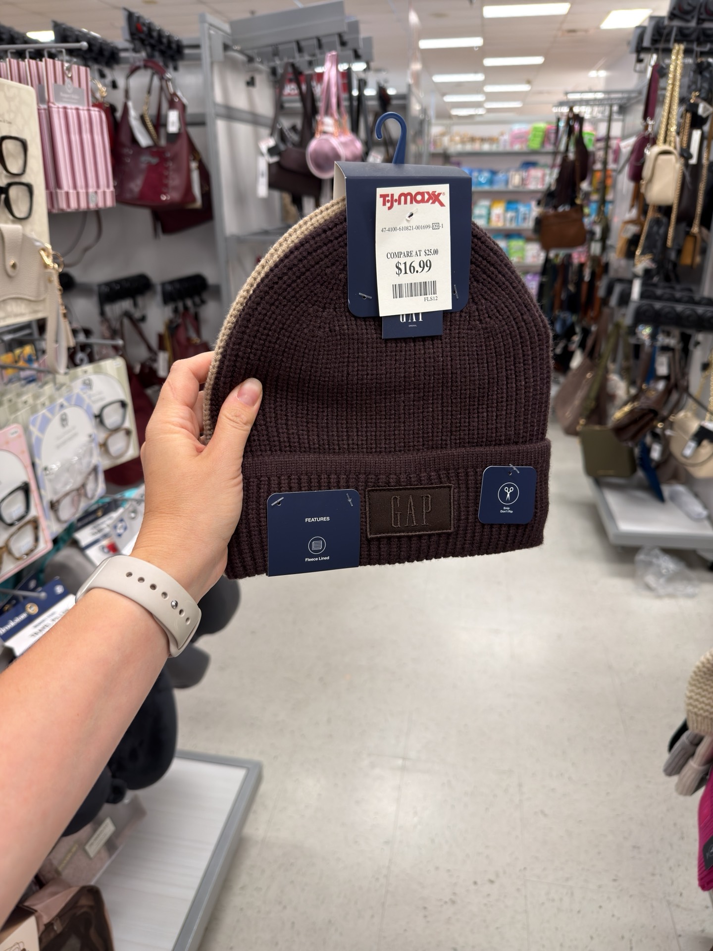 Набор шапок GAP · TJ Maxx