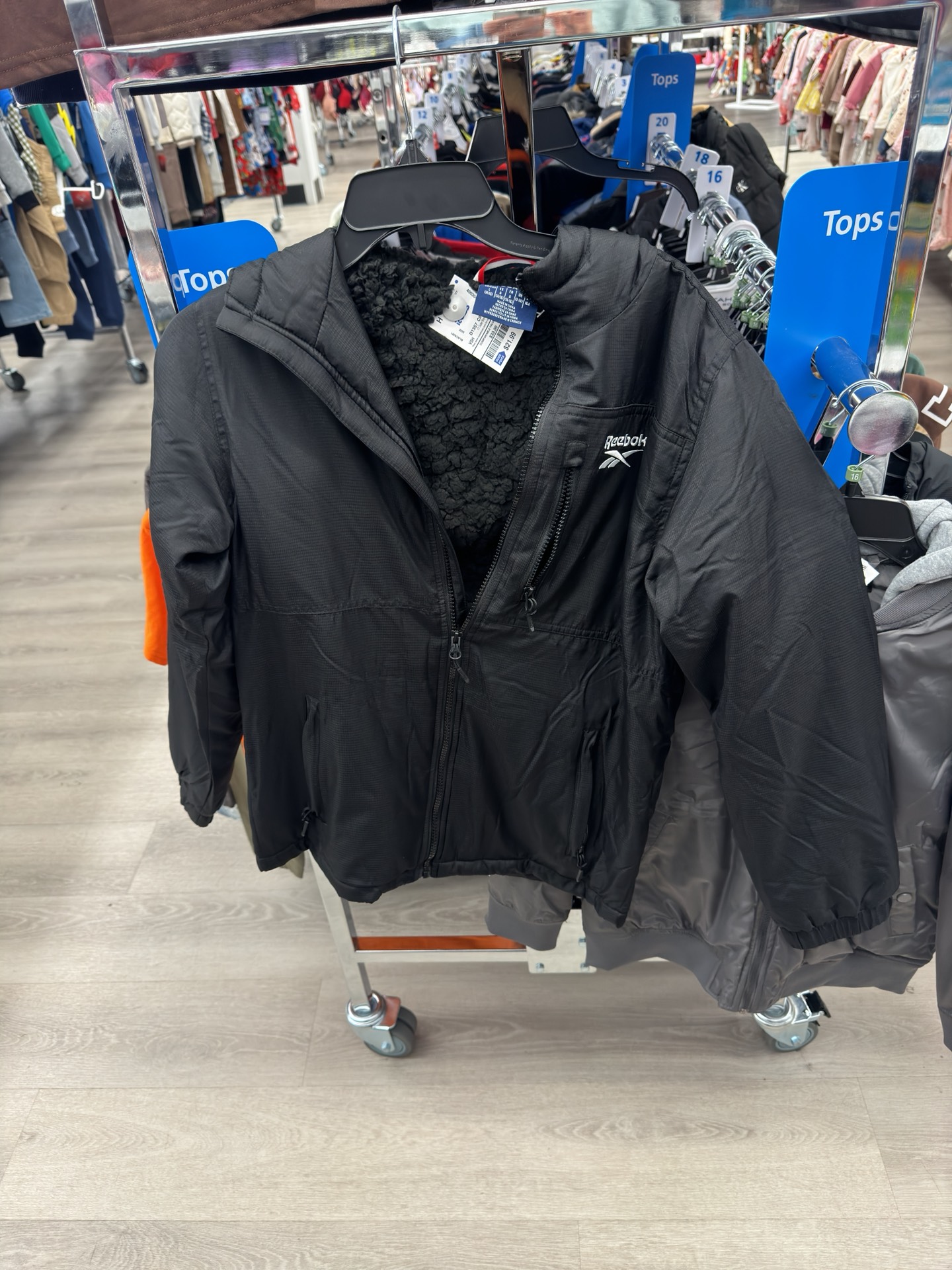 Курточка от Reebok мальчик 